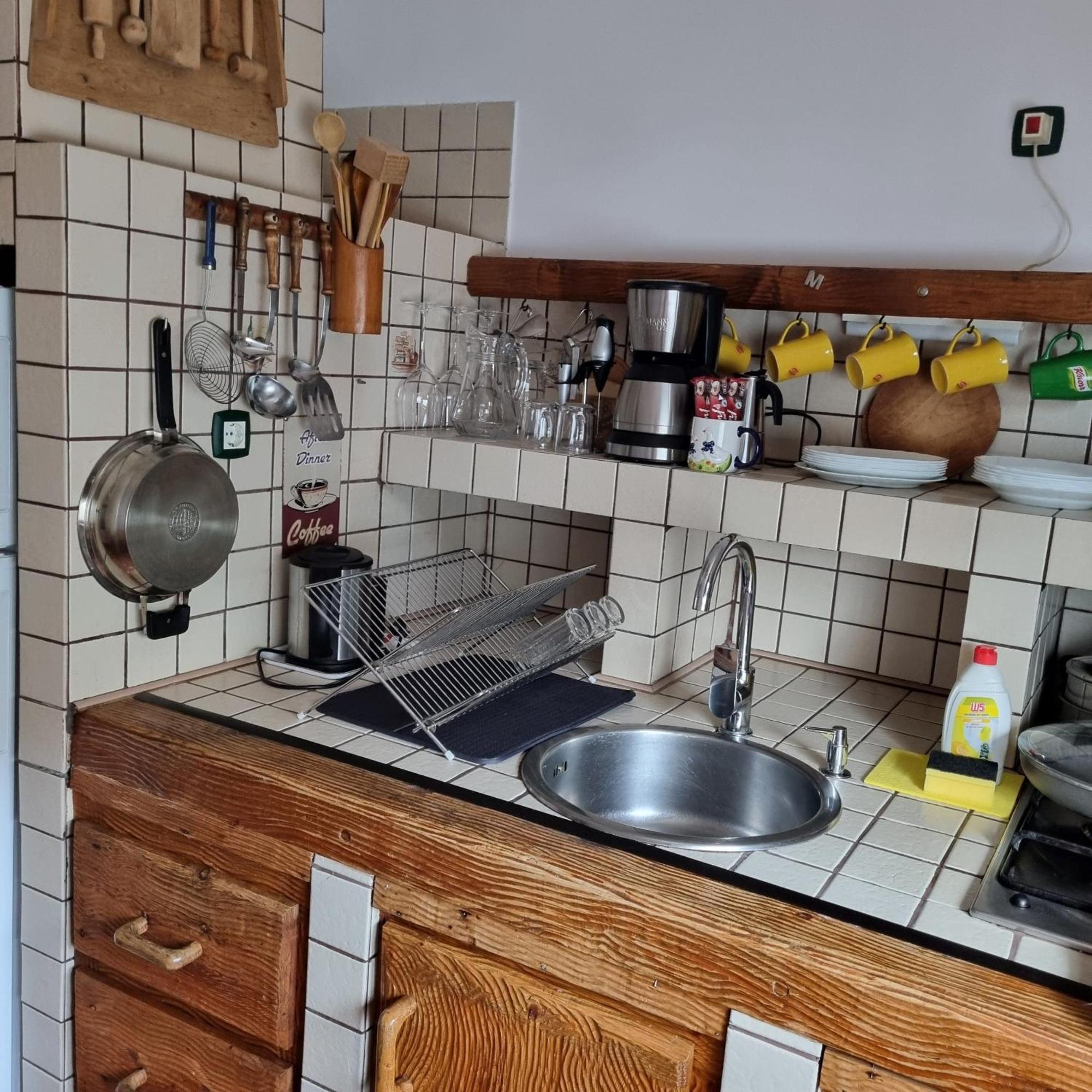 Kertvarosi Apartman Tiszaújváros Eksteriør billede