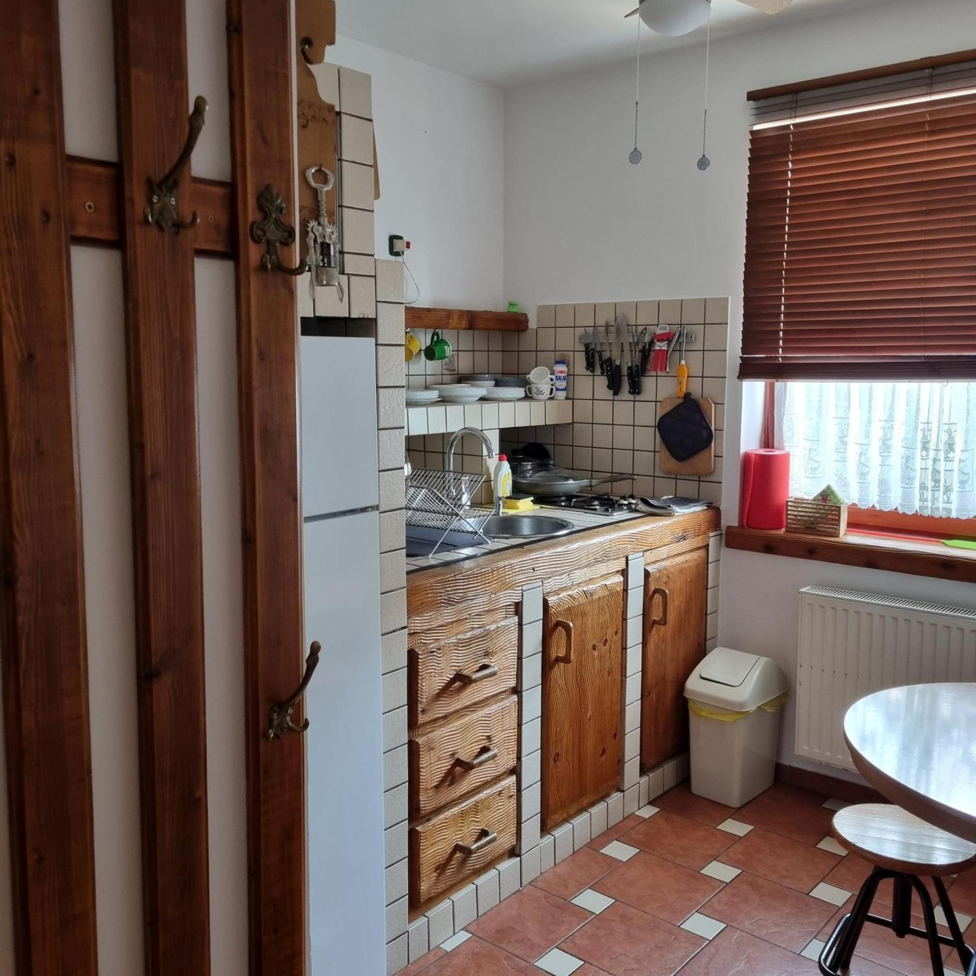 Kertvarosi Apartman Tiszaújváros Eksteriør billede